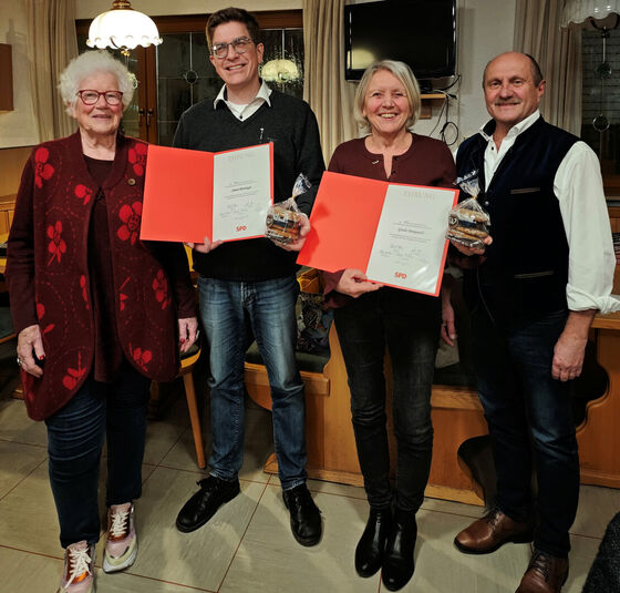 v.l.n.r.: Wilmya Zimmermann, Simon Berninger, Gisela Marquardt, Wolfgang Fees